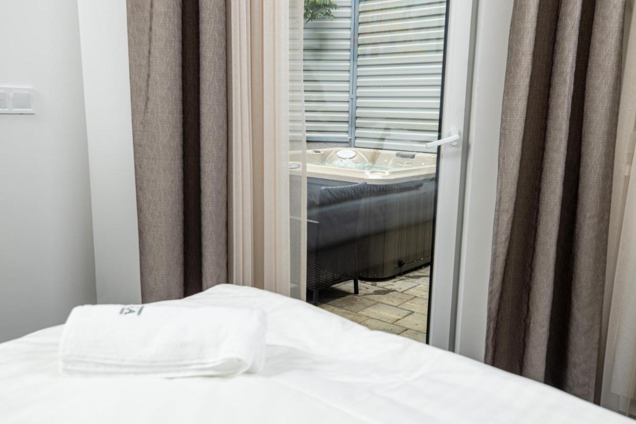 Arena Deluxe & Spa Szeged Exterior foto